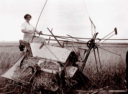 Good water management would allow people to build real communities, Elwood Mead believed. Above, a farmer on the Shoshone irrigation project near Powell, 1910. (Homesteader Museum, Powell.)