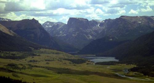 The Green River Basin: A Natural History