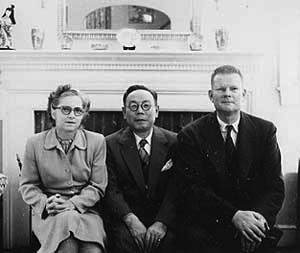 Lola Deming, Union of Japanese Scientists and Engineers Managing Director Kenichi Koyanagi, and W. Edwards Deming, circa 1950s. Used with permission from The W. Edwards Deming Institute®.