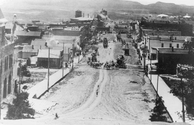 A circus parade makes a U-turn on Main Street. Alice Schuette Collection, Weston County Historical Society.