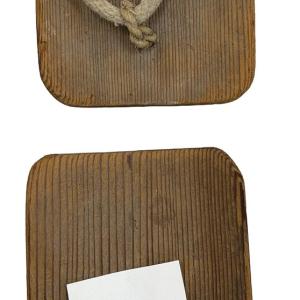 Rectangular wood sandals with rope thongs