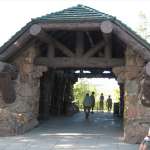 Architect Herbert Maier used rubble masonry and brown-stained, peeled logs to give the feel that Yellowstone’s small museums, like the one shown here at Norris Geyser Basin, had grown organically out of their surroundings. Waymarking.com.