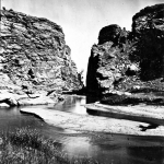 Devil's Gate on the Sweetwater River, central Wyoming Territory, 1870. William Henry Jackson. 