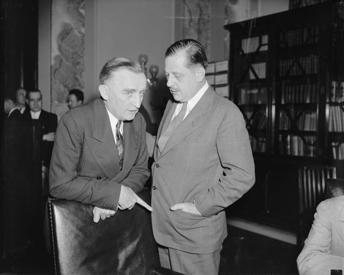 Thurman Arnold, right, with Wyoming U.S. Senator Joseph O’Mahoney, in July 1938 shortly after O’Mahoney had been named chairman of a congressional committee on monopolies. The two New Deal Democrats worked closely together on anti-trust and a wide range of other issues. Library of Congress.