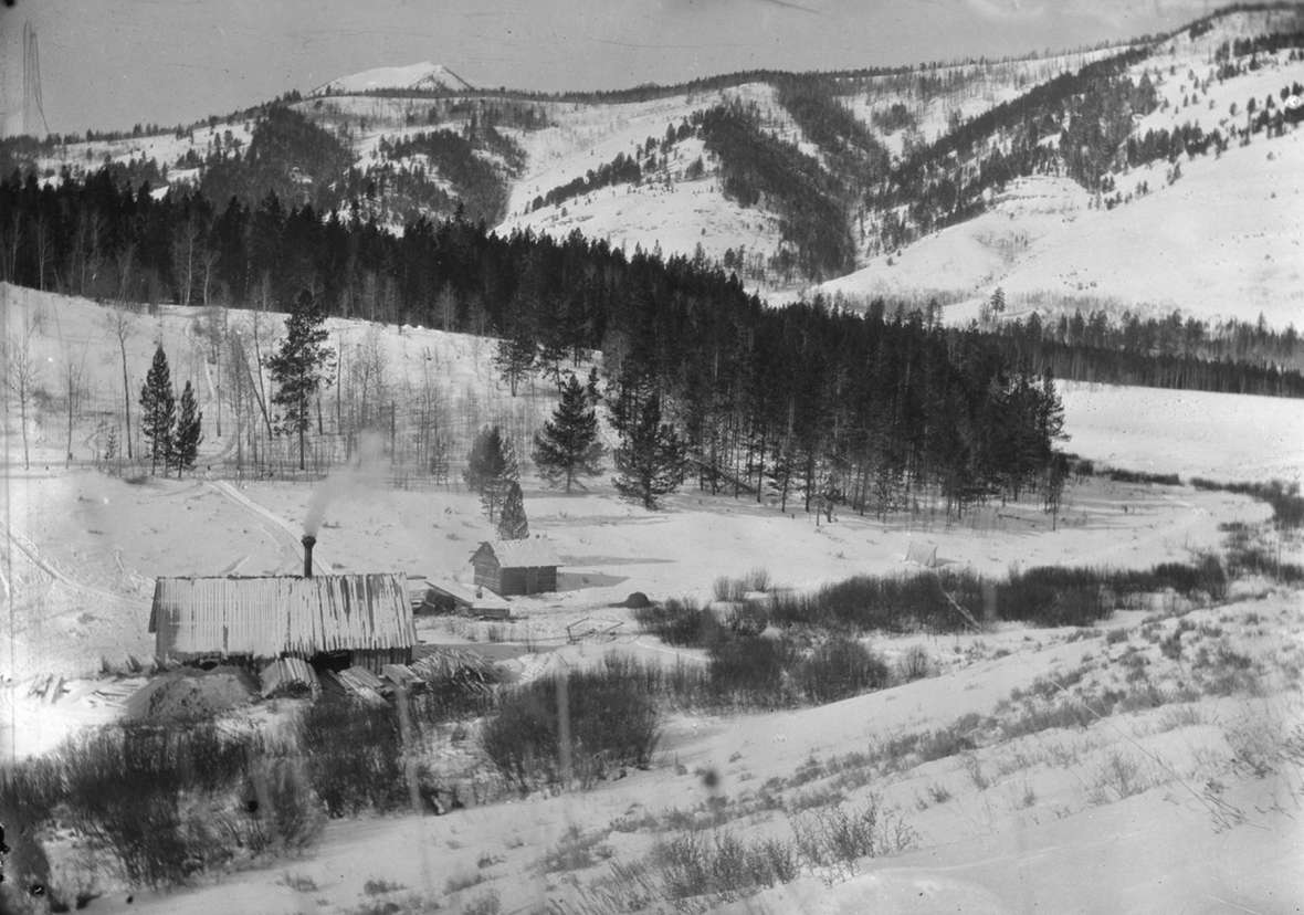 Jackson Hole’s first sawmill, 1893, a water-powered mill established by Leek that year on Trail Creek. He had the materials shipped 120 miles from the nearest railroad station, at Market Lake (now Roberts), Idaho. American Heritage Center.