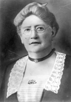 Suffragist orator and temperance activist Theresa Jenkins, above, and University of Wyoming Professor Grace Raymond Hebard, below, right, were honored on the floor of the Wyoming House of Representatives at the time of the historic vote to ratify the 19th amendment. Wikipedia; American Heritage Center..