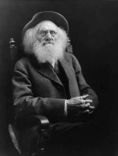 Ezra Meeker first crossed the trail to Oregon Territory in 1852. In 1906, when he was 75, he began retracing the trail with a wagon and ox team, delivering speeches, raising money, and placing markers & inscriptions along his route. Library of Congress. Ezra Meeker first crossed the trail to Oregon Territory in 1852. In 1906, when he was 75, he began retracing the trail with a wagon and ox team, delivering speeches, raising money, and placing markers & inscriptions along his route. Library of Congress.